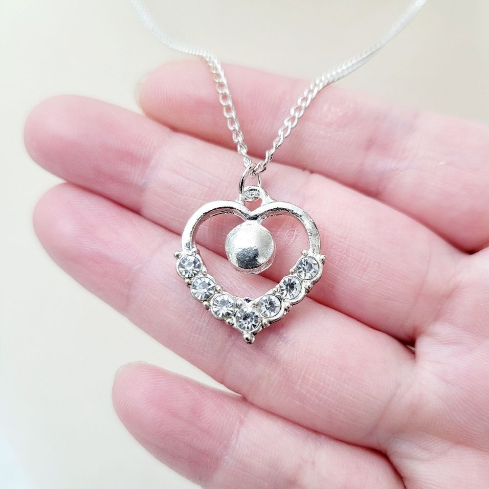 2/$20 Brand New Silver Tone Heart Rhinestone Necklace #A